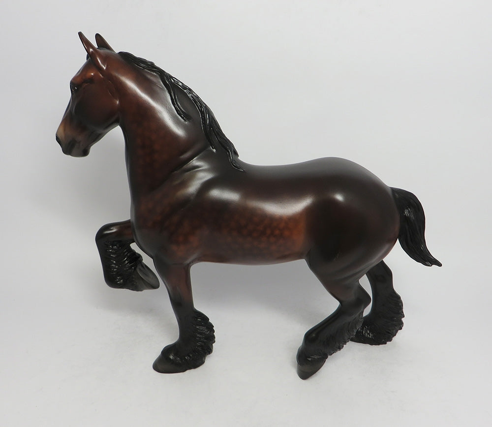 MISSISSIPPI MUD-OOAK STAR DAPPLE BAY TROTTING DRAFTER MODEL HORSE BY SHERYL LEISURE 6/6/2018