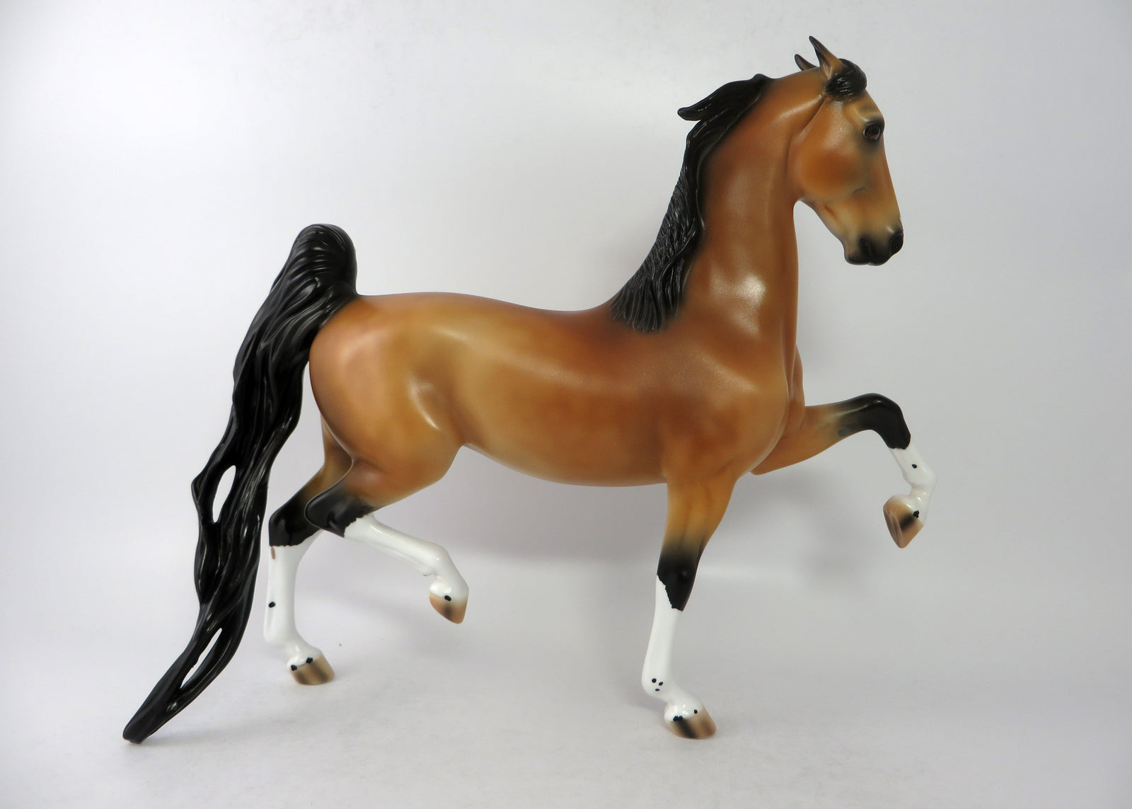 SEDONA-OOAK BUCKSKIN SADDLEBRED MODEL HORSE 6/19/18