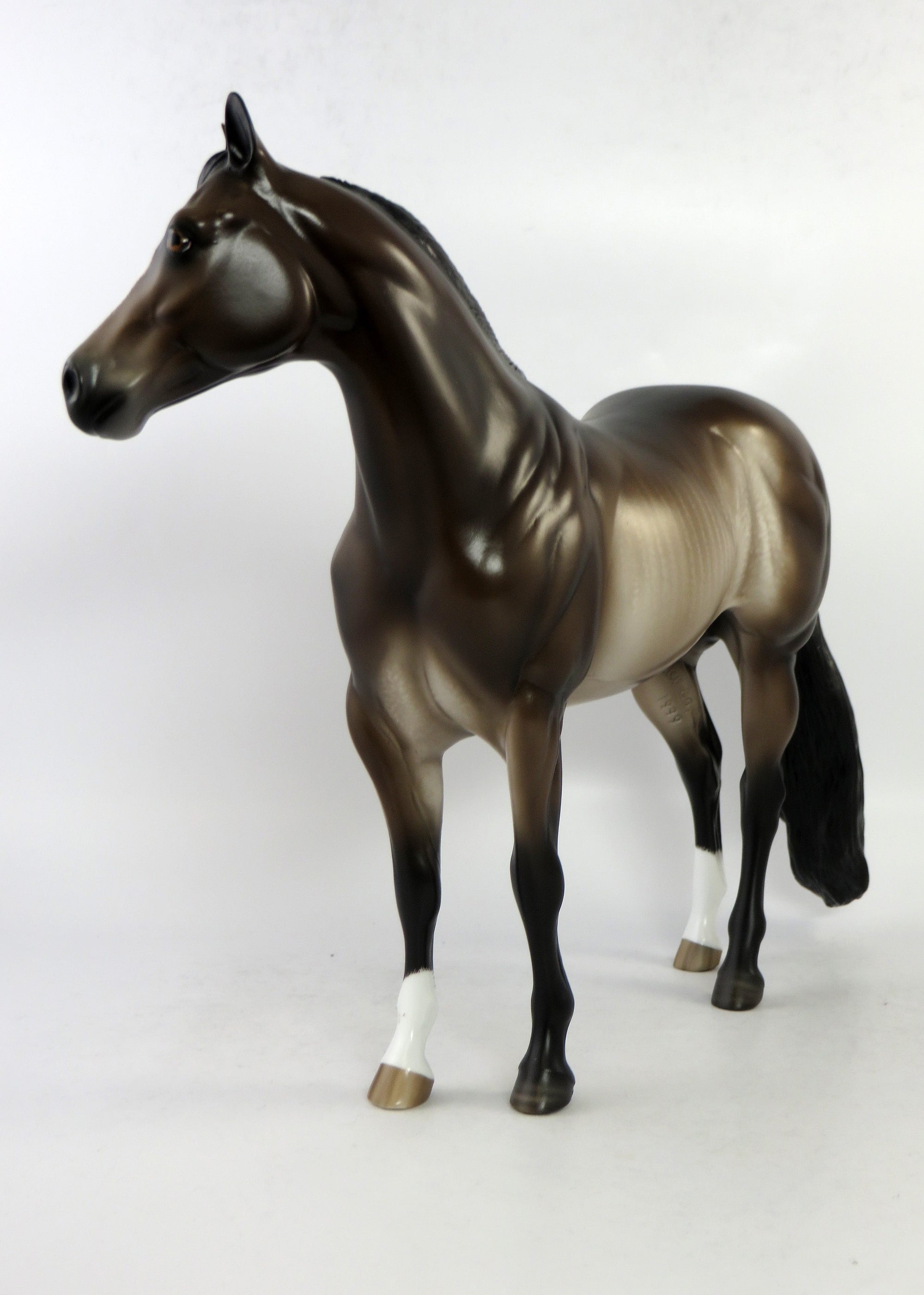 WALLACE-OOAK BAY RABICANO ISH MODEL HORSE EQ 2018