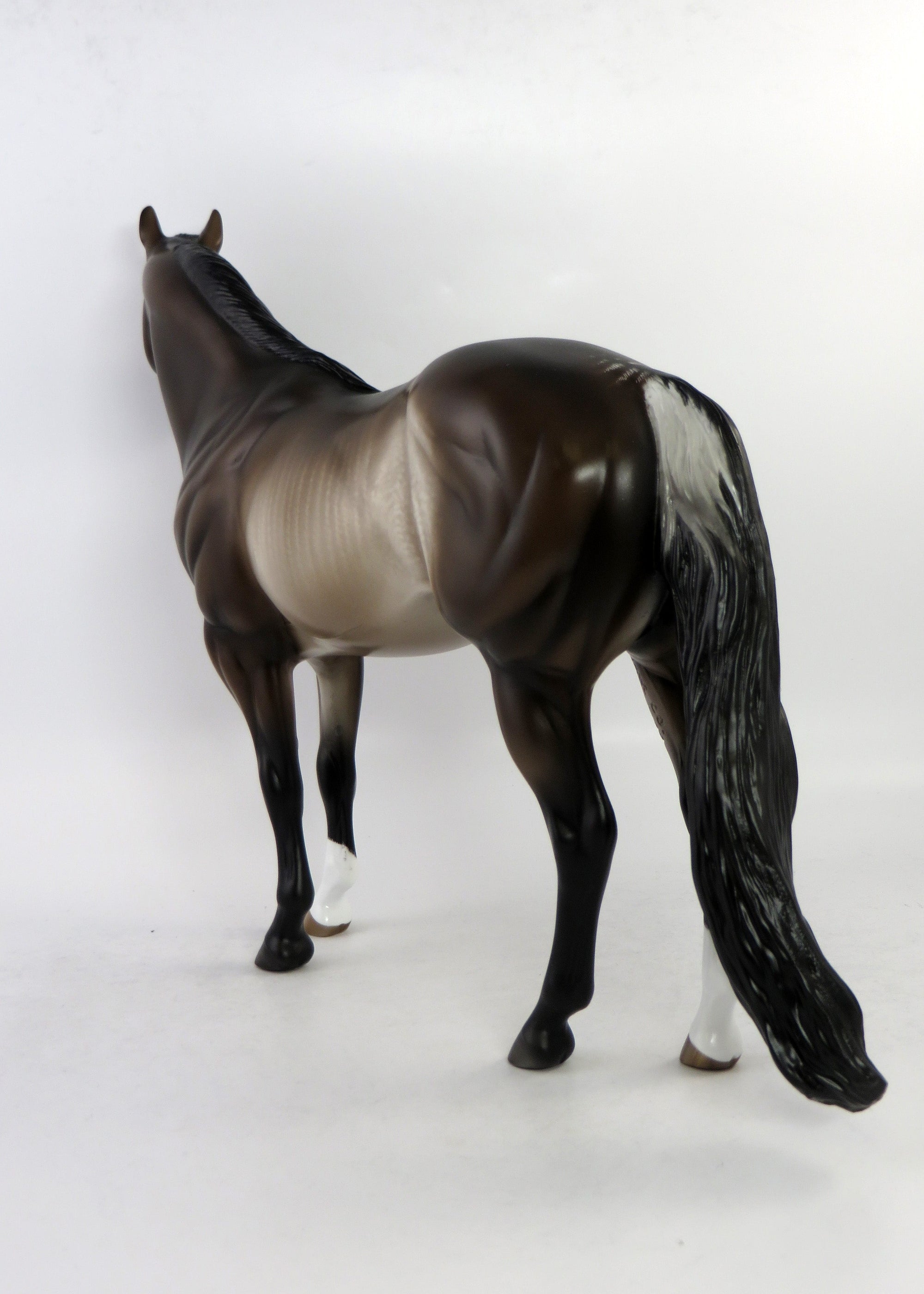 WALLACE-OOAK BAY RABICANO ISH MODEL HORSE EQ 2018