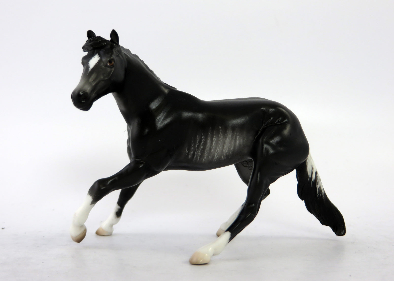 BLACK AND DECKER-OOAK CUTTER RABICANO AND CALF BY SHERYL LEISURE 6/15/18