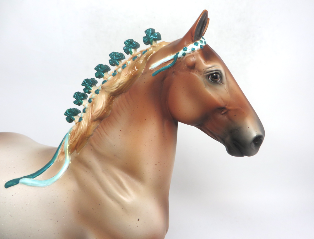 OTTO-OOAK STRAWBERRY ROAN TROTTING DRAFTER MODEL HORSE MW19