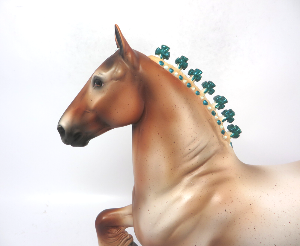 OTTO-OOAK STRAWBERRY ROAN TROTTING DRAFTER MODEL HORSE MW19