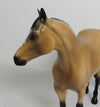 HE&#39;S A ROCKIN WHODINI-OOAK BUCKSKIN ISH MODEL HORSE EQ 2018