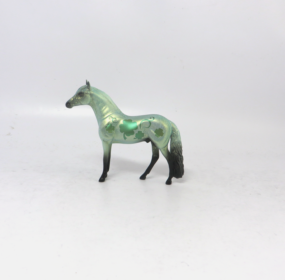 IRISH BLESSING  --- OOAK ANDUALSIAN CHIP ST. PATRICKS DAY DECORATOR BY MISSY FOX 2-25-19