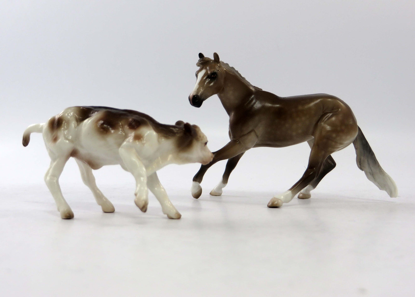 INA & CALF SILVER DAPPLE MARE CUTTER EQ 2018