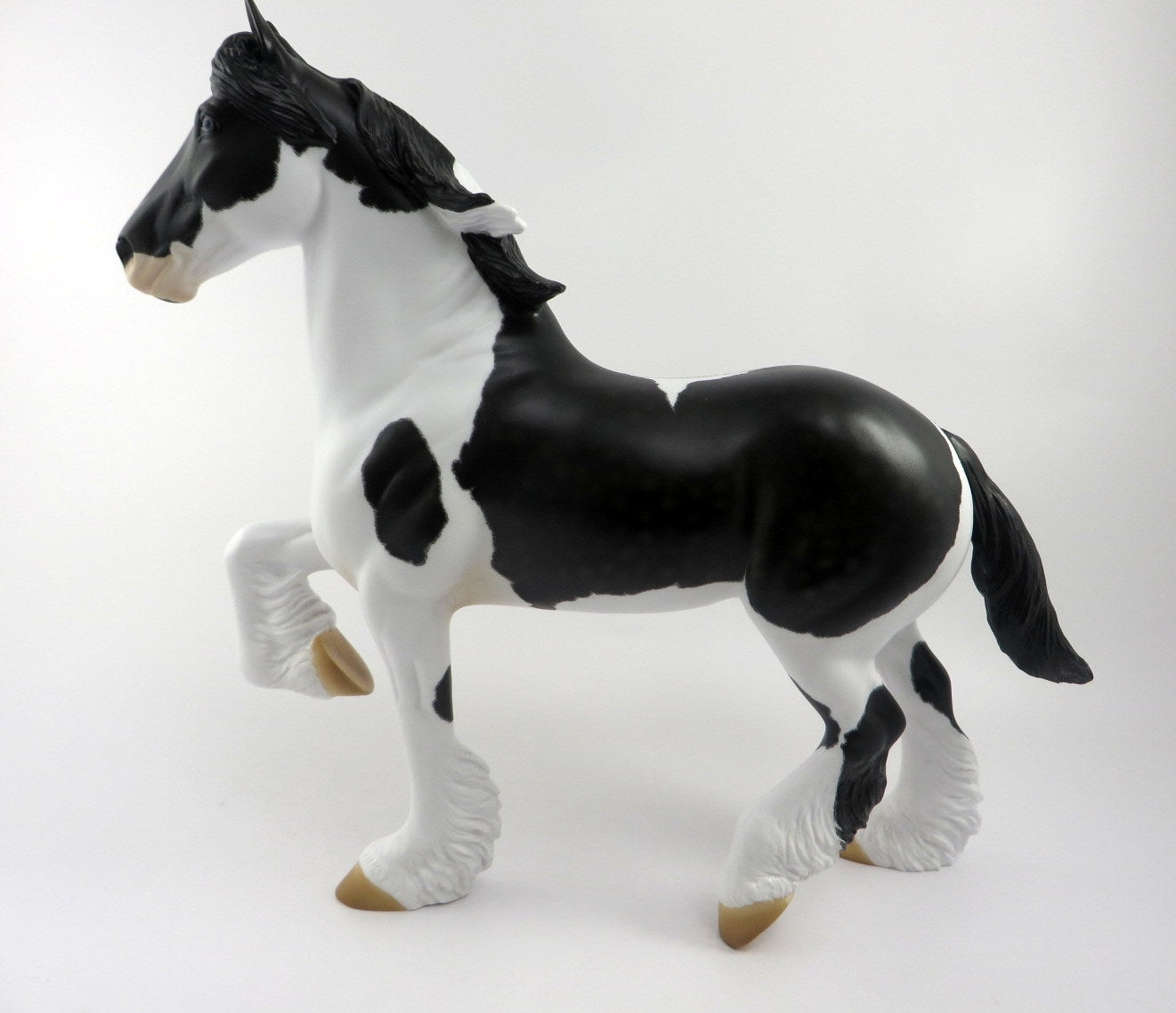 COOKIES AND CREAM-OOAK ETCHED BLACK AND WHITE PAINT TROTTING DRAFTER MODEL HORSE BY AUDREY DIXON 6/9/20