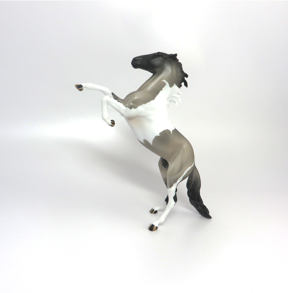 WILLOW- OOAK GRULLA REARING PEBBLE CUSTOM  BY AUDREY DIXON MW19