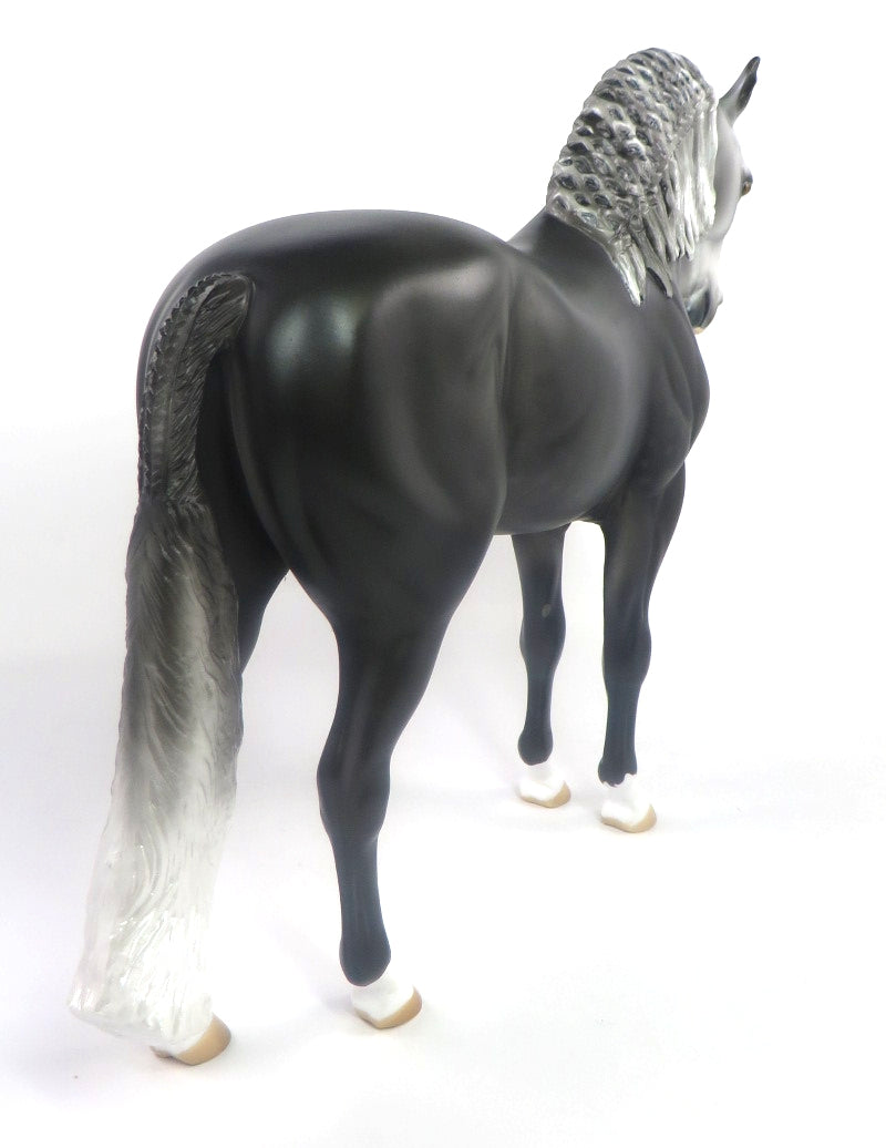 INTERCEPTION-LE10 DARK DAPPLE GREY ANDALUSIAN MODEL HORSE SB 20