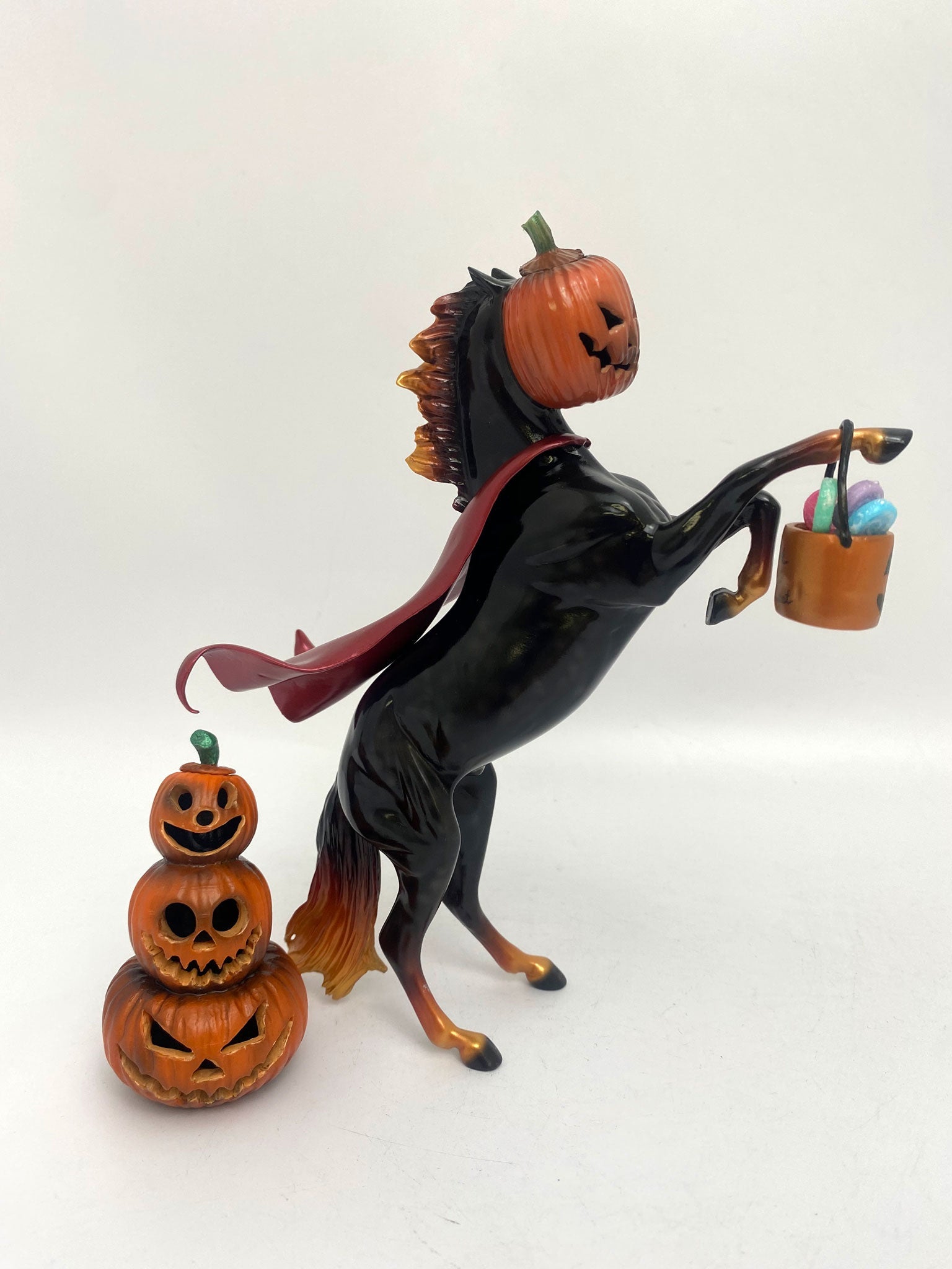 JACK -OOAK PUMPKIN HEAD HORSE CUSTOMISED BY MATT AND PAINTED BY AUDREY DIXON MM2020