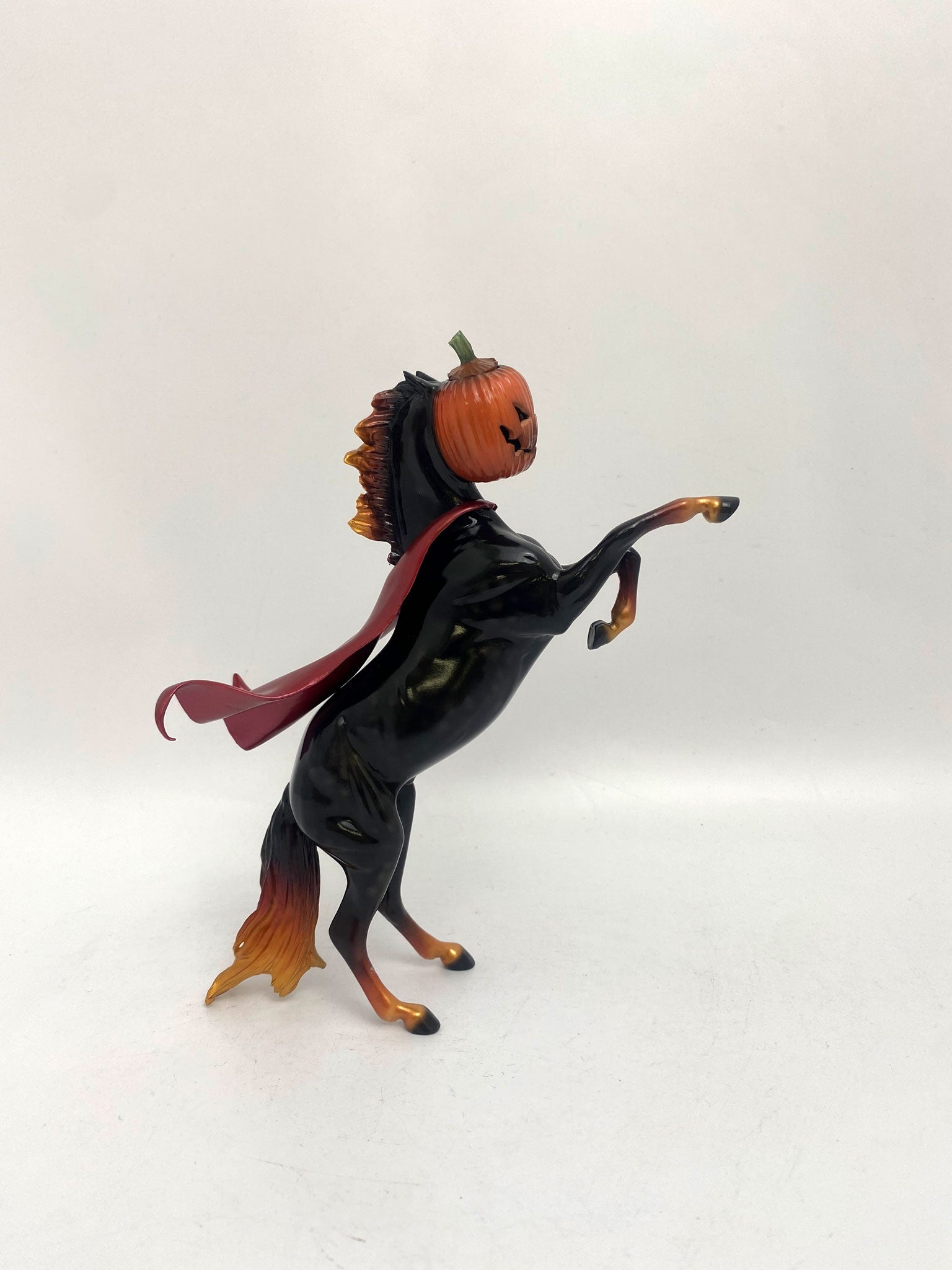 JACK -OOAK PUMPKIN HEAD HORSE CUSTOMISED BY MATT AND PAINTED BY AUDREY DIXON MM2020