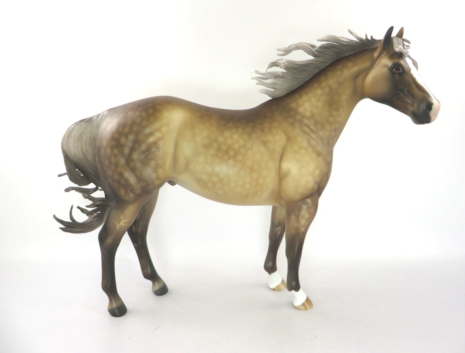 JAM AND BREAD -OOAK STAR DAPPLE SOOTY PALOMINO ISH MODEL HORSE BY SHERYL LEISURE WHS 19