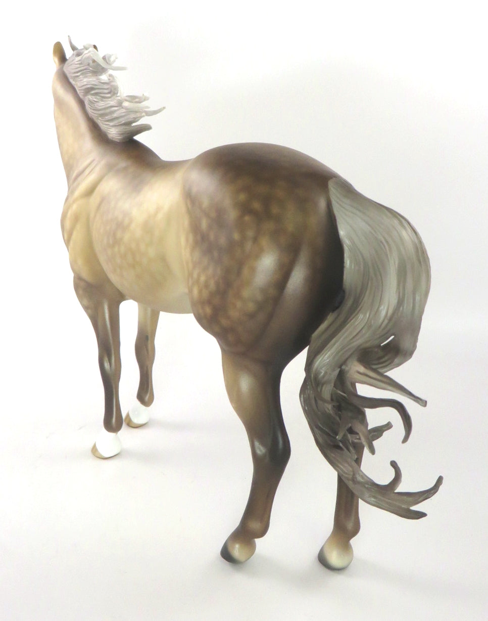 JAM AND BREAD -OOAK STAR DAPPLE SOOTY PALOMINO ISH MODEL HORSE BY SHERYL LEISURE WHS 19