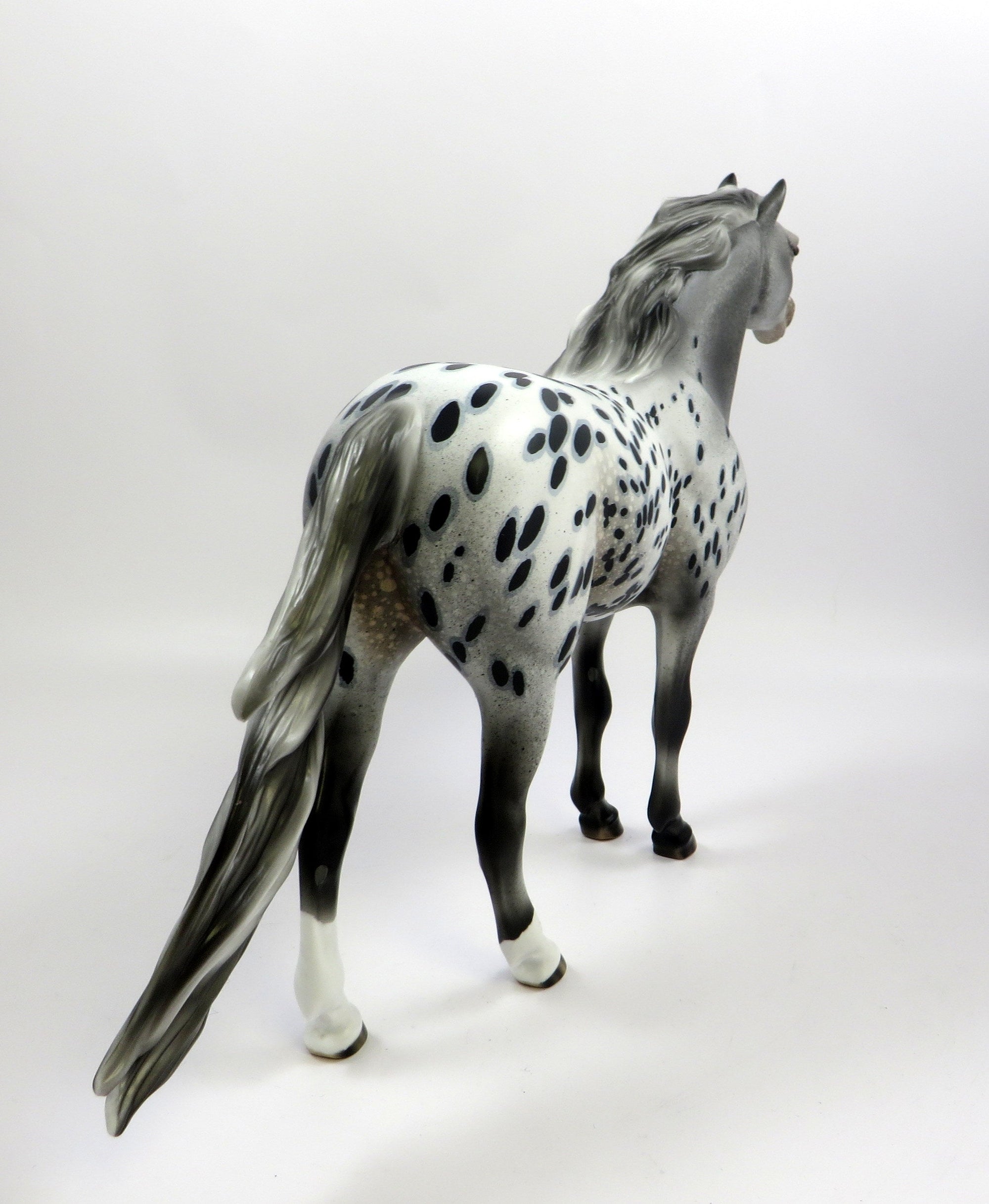 KING OF SPOTS-OOAK LOUD APPALOOSA MUSTANG MODEL HORSE EQ 19