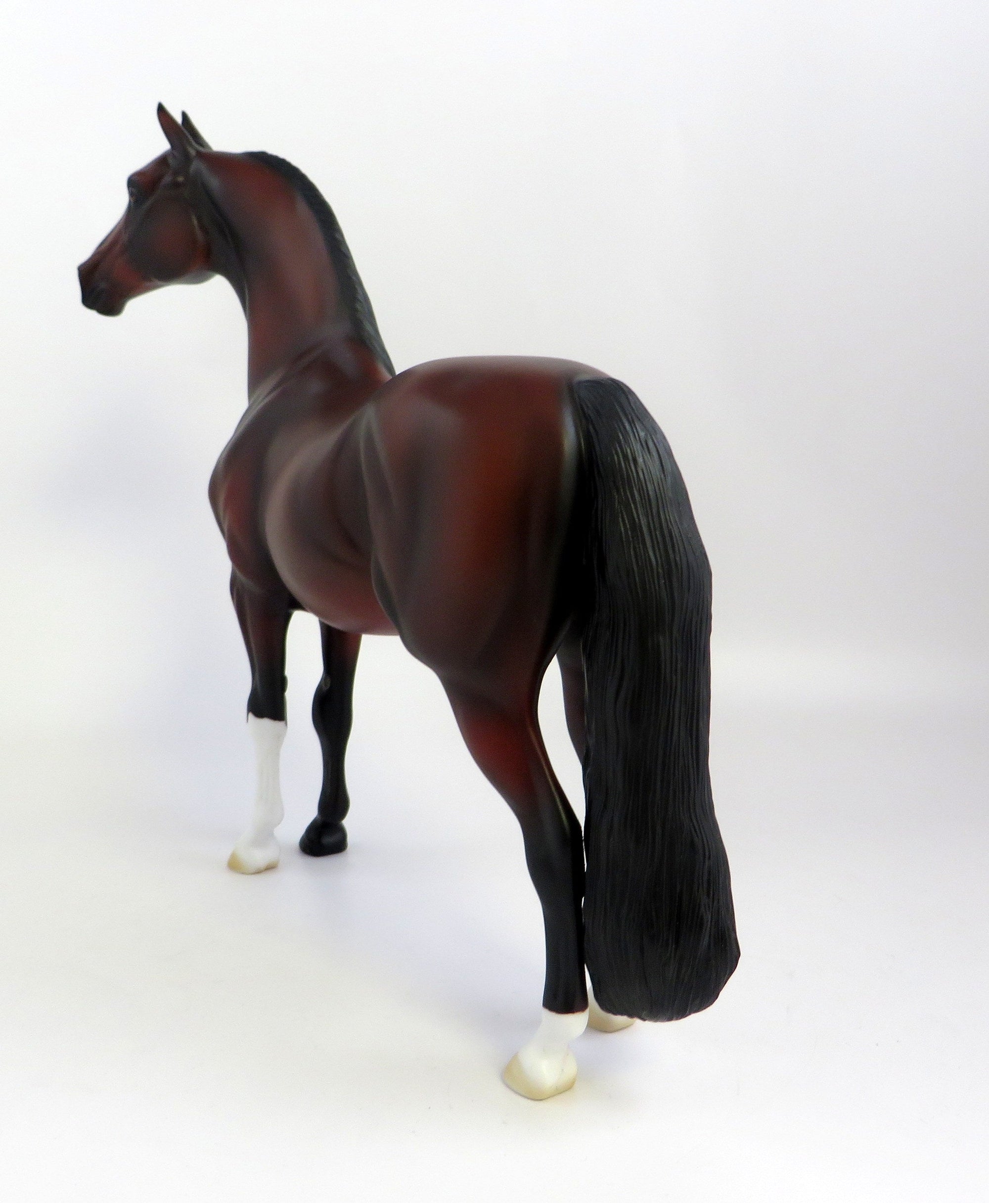 KINGRIC-OOAK BAY MORGAN MODEL HORSE EQ 2019