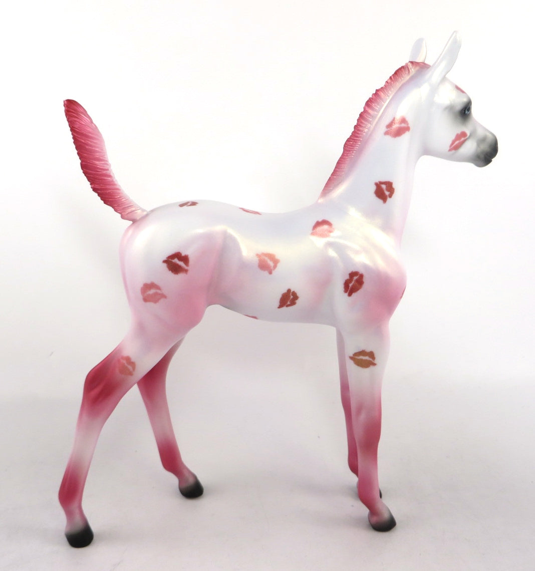 KISSY POO - OOAK PINK VALENTINE DECORATOR FOAL BY MISSY FOX 02/14/20