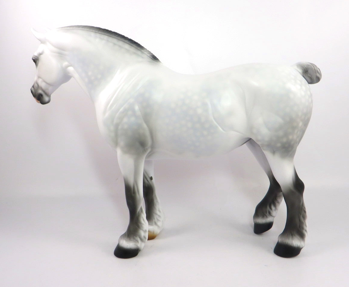 LADY MIST-OOAK DAPPLE GREY HEAVY DRAFT MARE MODEL HORSE PJ2020