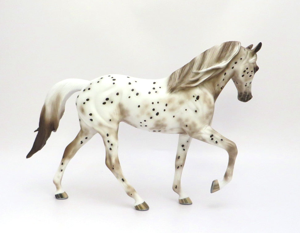 LAISSE TOMBER - OOAK CHESTNUT APPALOOSA TENNESSEE WALKER BY SHERYL LEISURE 3/4/20