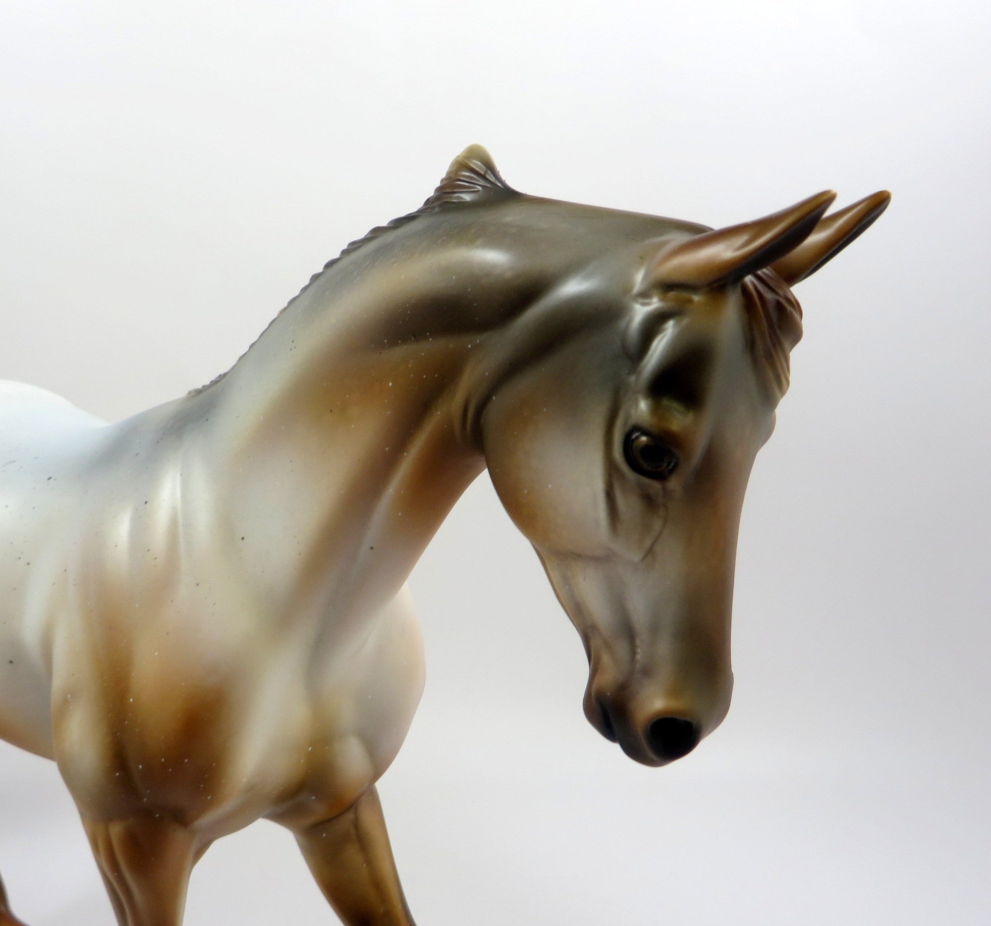 LEAFWING-OOAK VARNISH ROAN THOROUGHBRED MODEL HORSE EQ 19