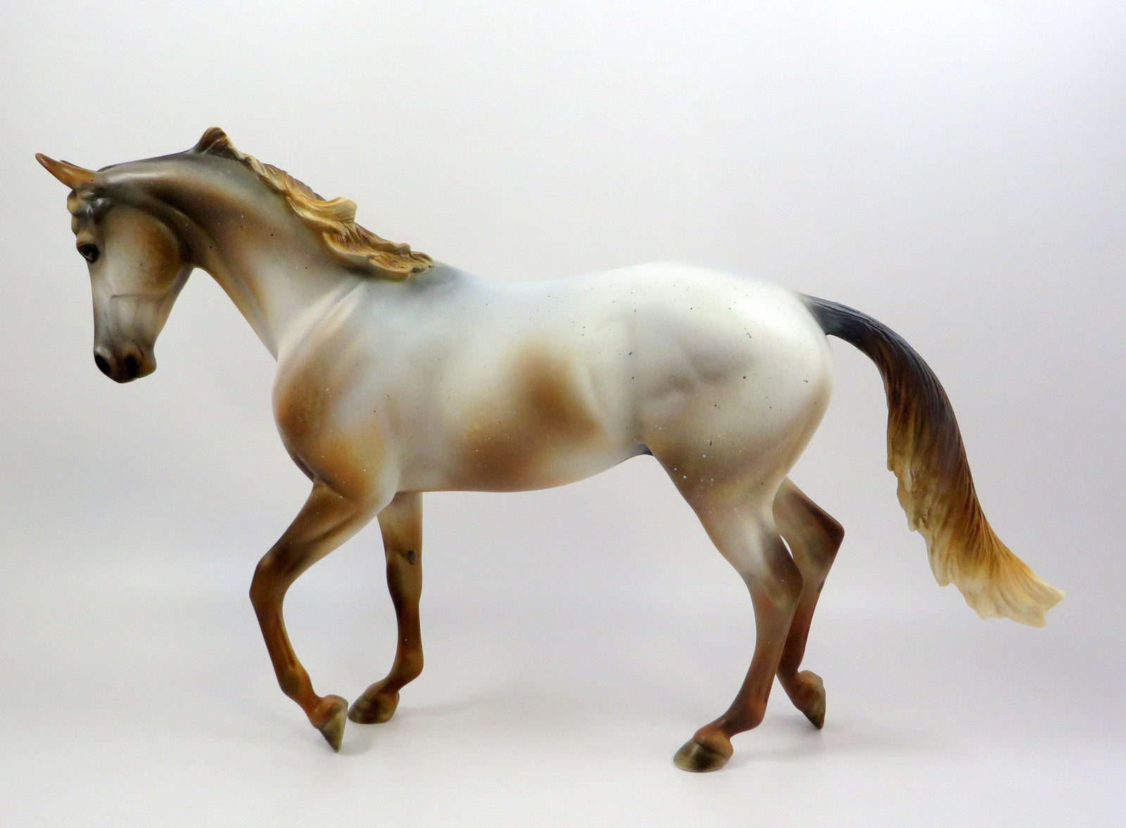 LEAFWING-OOAK VARNISH ROAN THOROUGHBRED MODEL HORSE EQ 19