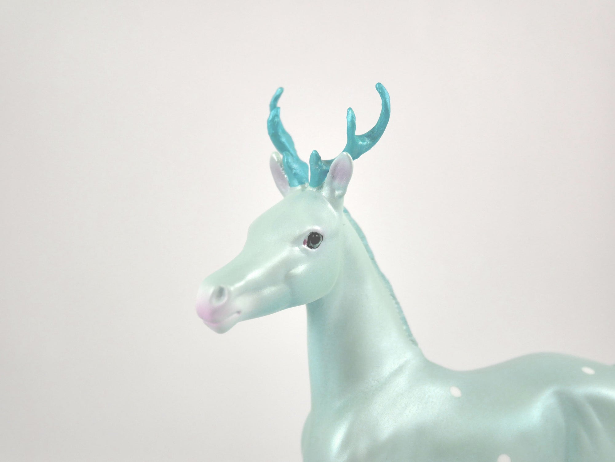 Lotta, and Henrik Deco Deer Set 12/20/20 By Jas Fanning