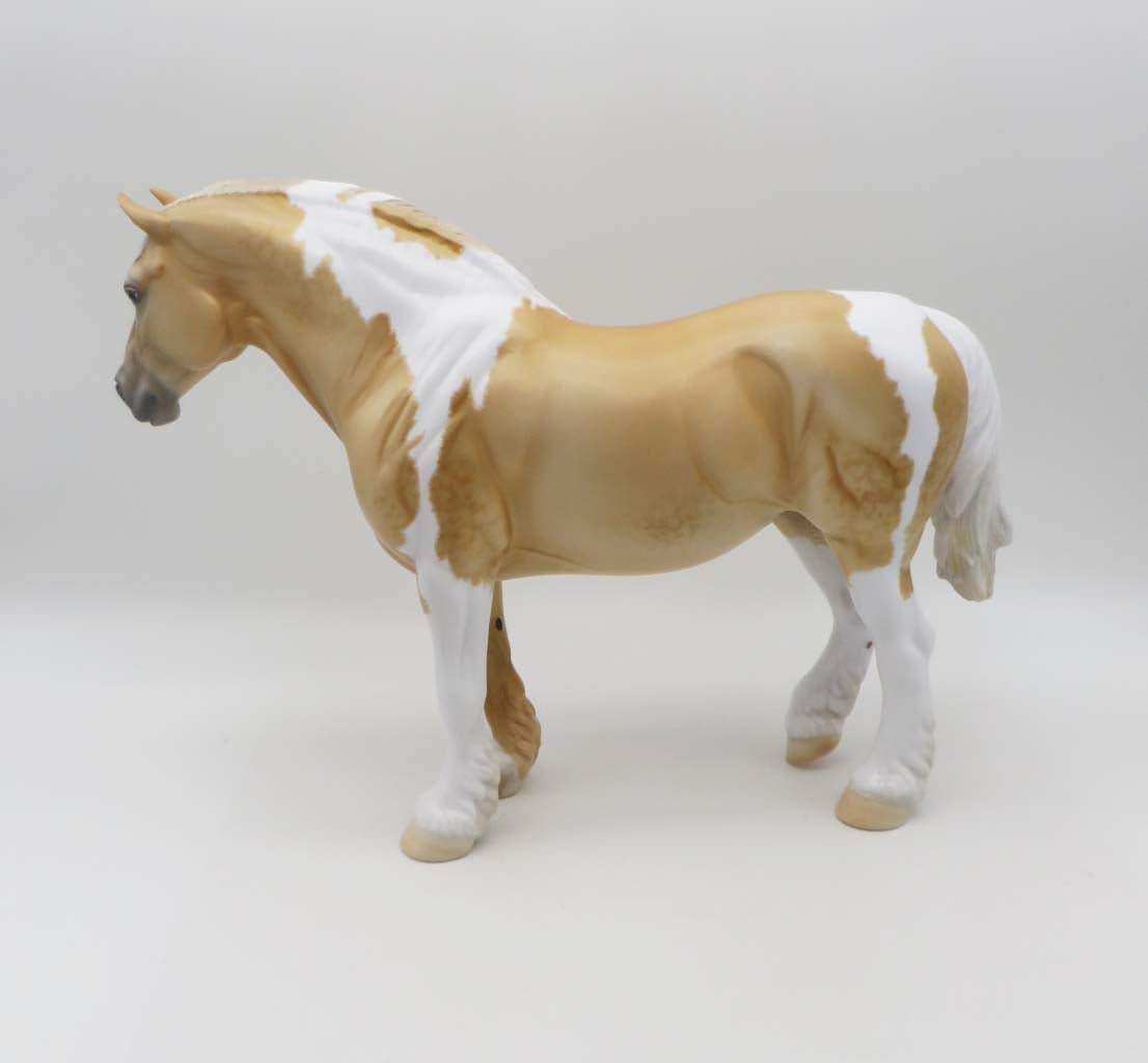 Lily  - OOAK - Dappled Metallic Golden Palomino By Ellen Robbins - Best Offer 4/10/23