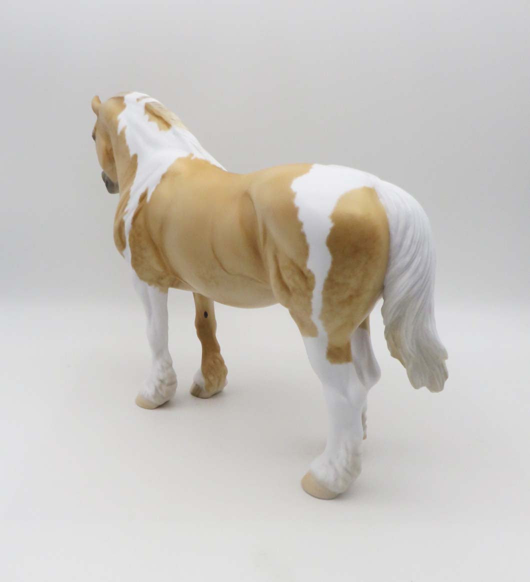 Lily  - OOAK - Dappled Metallic Golden Palomino By Ellen Robbins - Best Offer 4/10/23