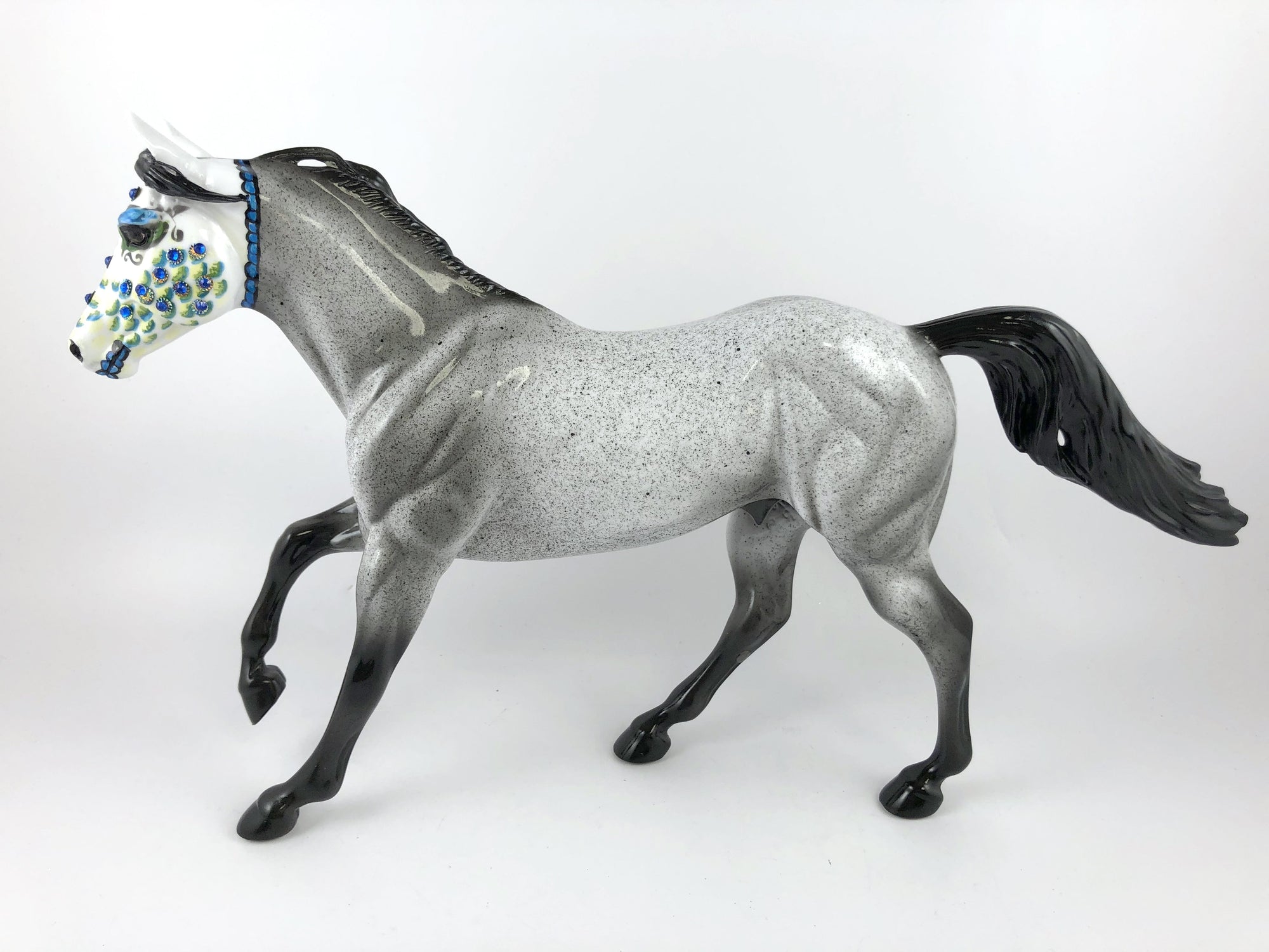 LORD DARYL-OOAK FQH GREY SUGAR SKULL BY DAWN QUICK MM19