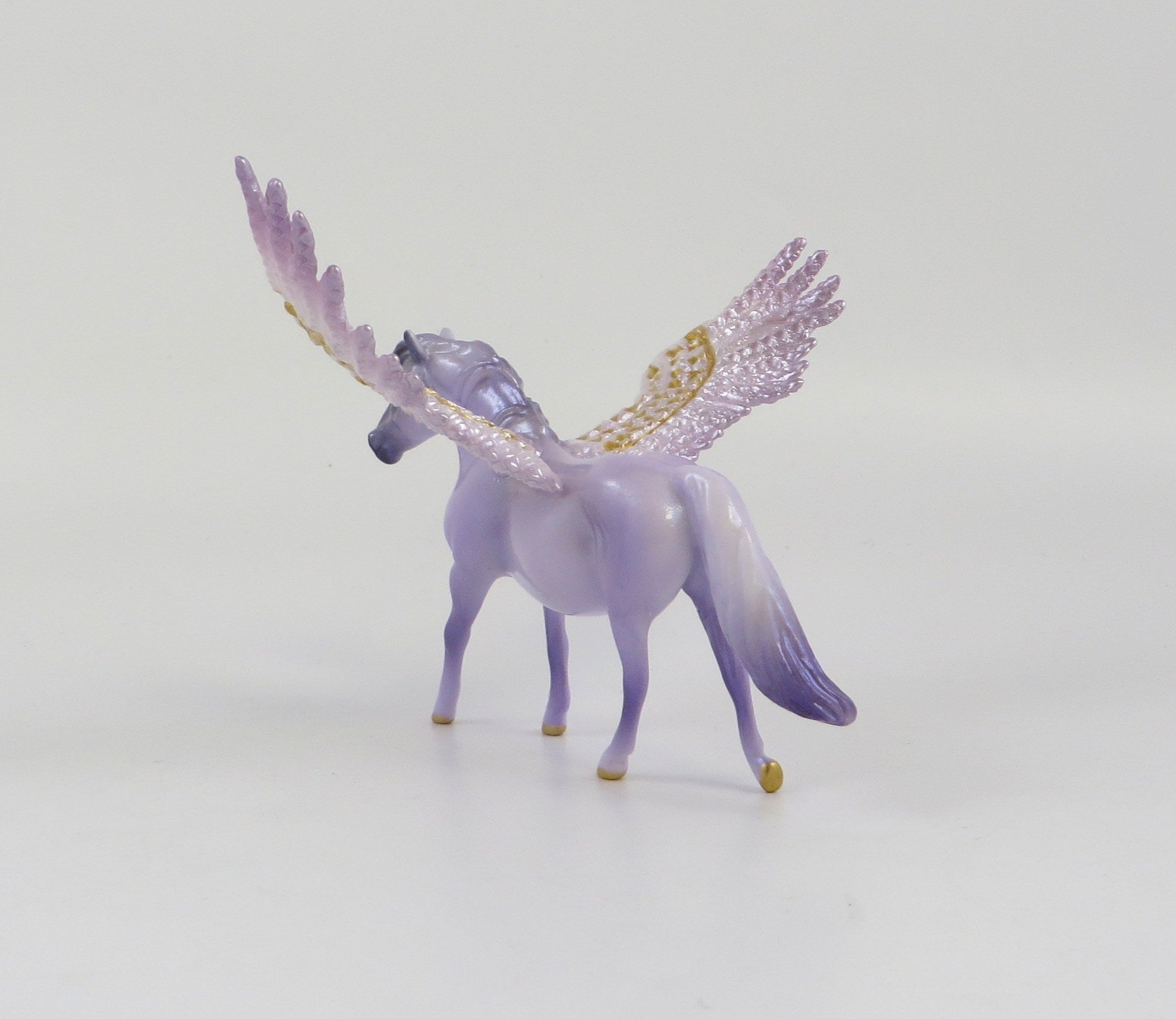 LOUISA-OOAK LAVENDER PEGASUS PONY CHIP MODEL HORSE EQ 19