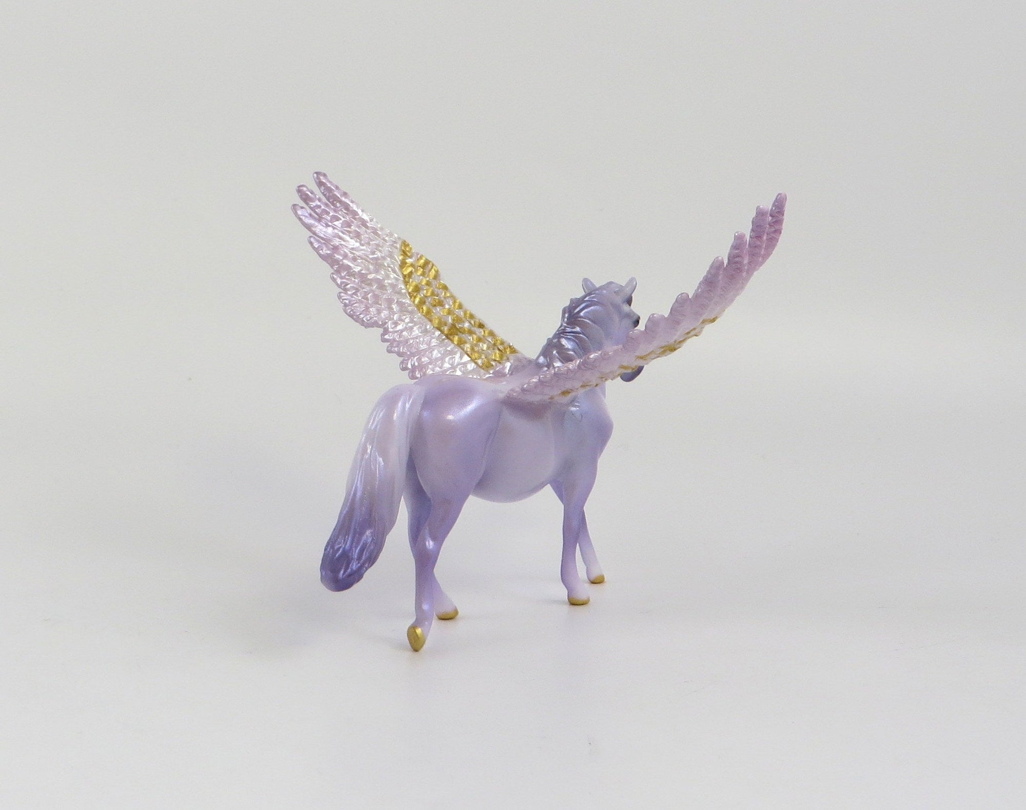 LOUISA-OOAK LAVENDER PEGASUS PONY CHIP MODEL HORSE EQ 19