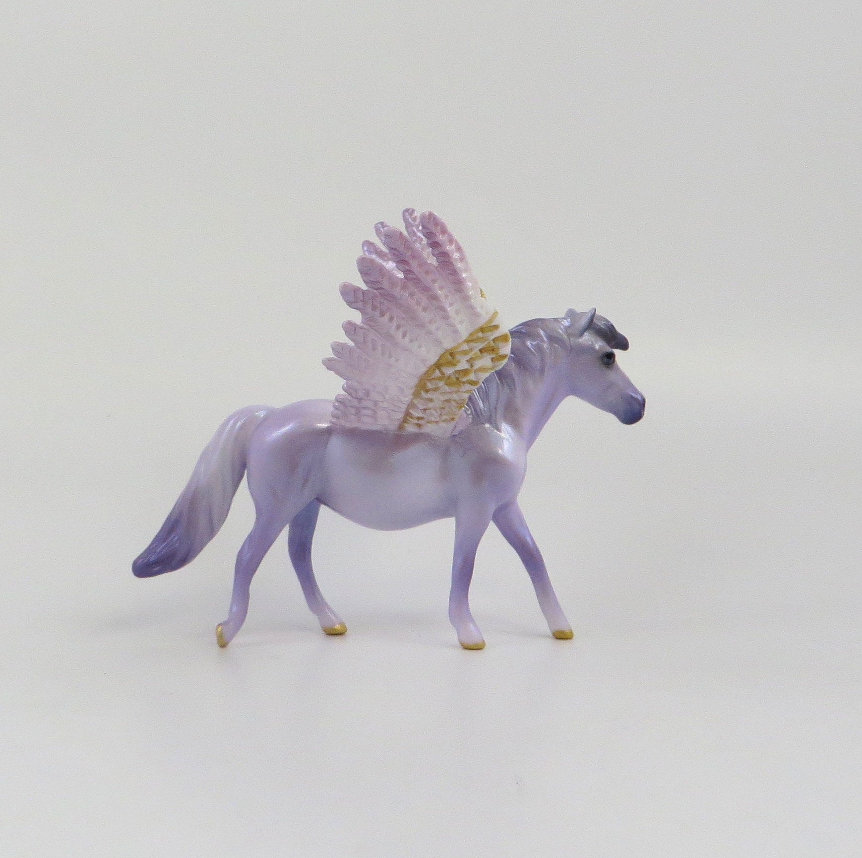 LOUISA-OOAK LAVENDER PEGASUS PONY CHIP MODEL HORSE EQ 19