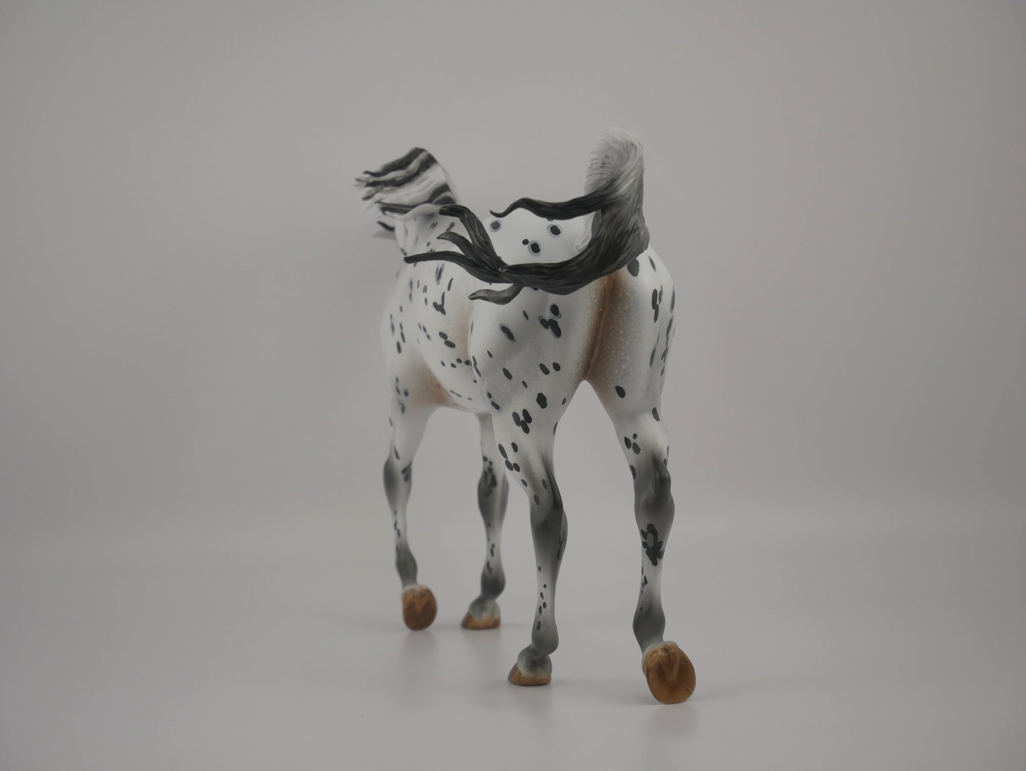 Love Spots-LE-34 Appaloosa Thoroughbred Art of the Horse Finalist Ericka Miller EQ 2020