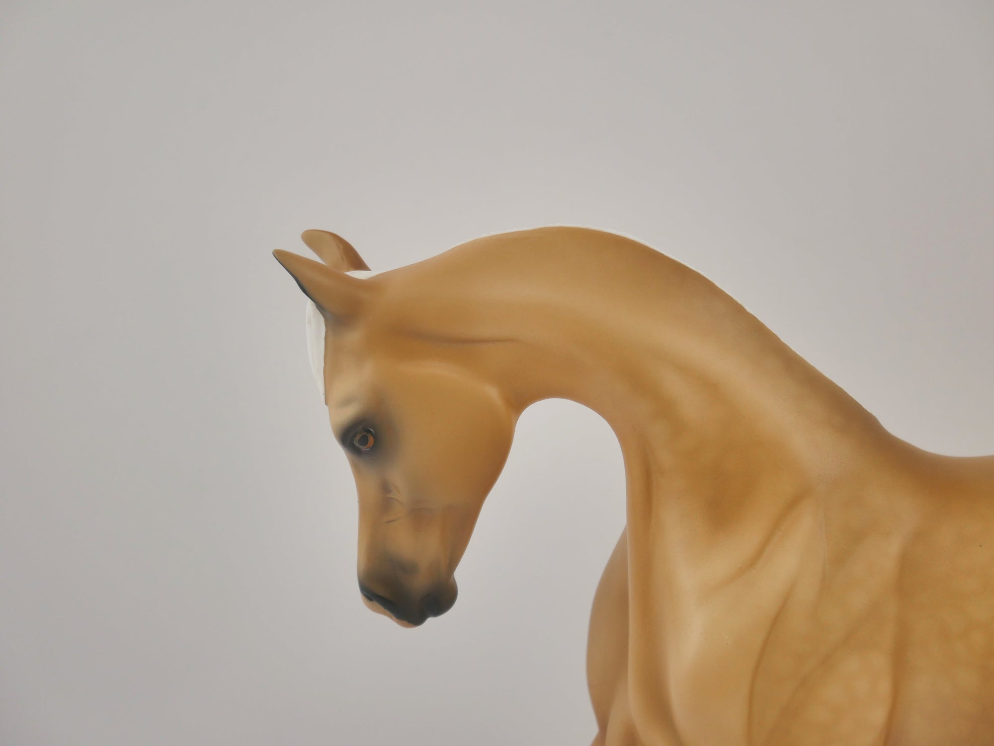 LUCENT-OOAK DAPPLE PALOMINO YEARLING BY AUDREY DIXON