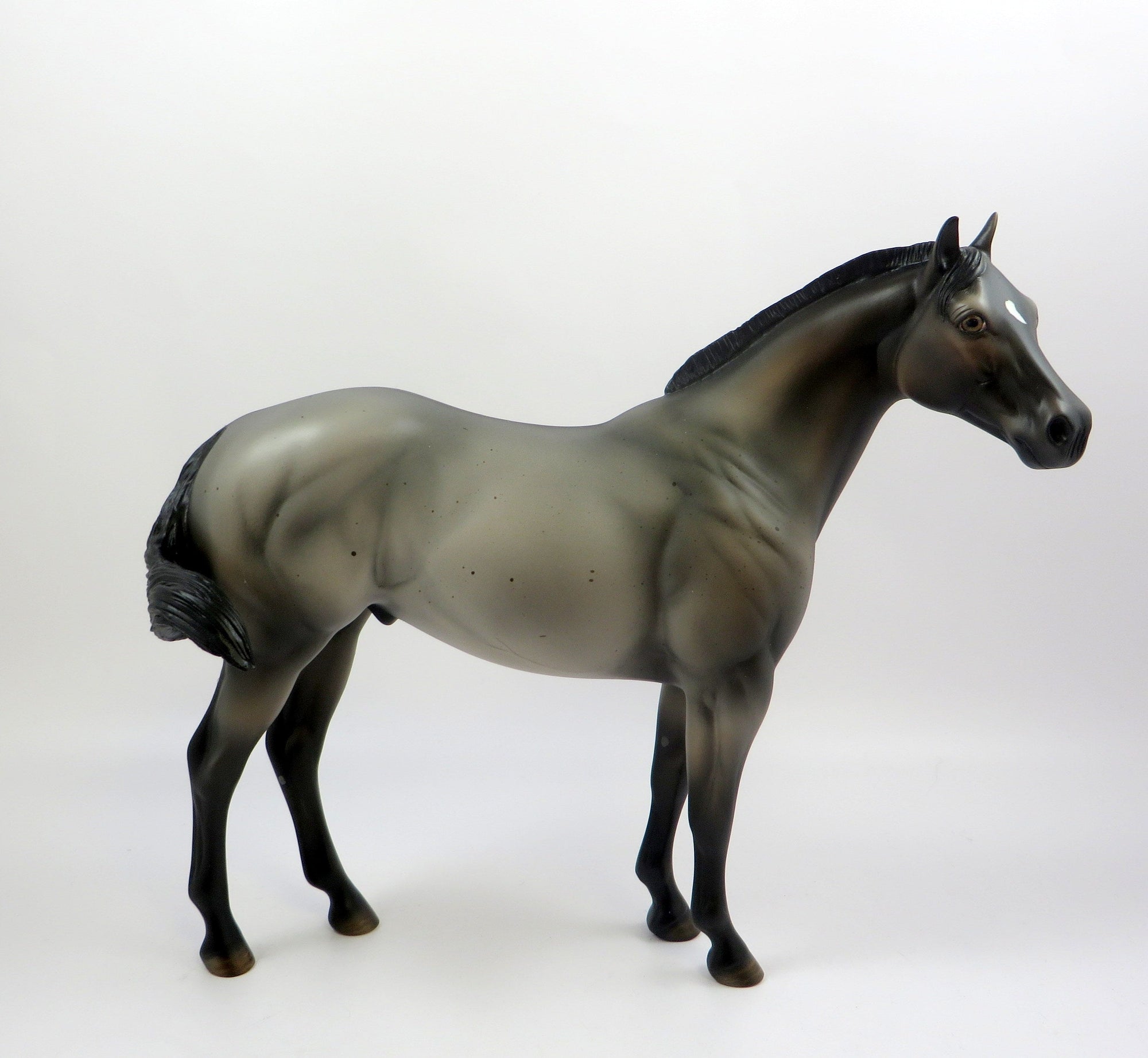 LUPIN-OOAK BAY ROAN ISH MODEL HORSE BY AMANDA EQ 19