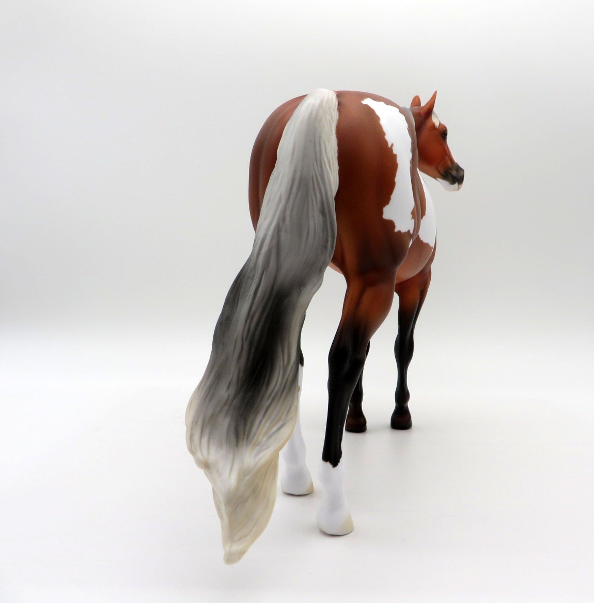 Lyra-OOAK Paint ISH SHCF 2021