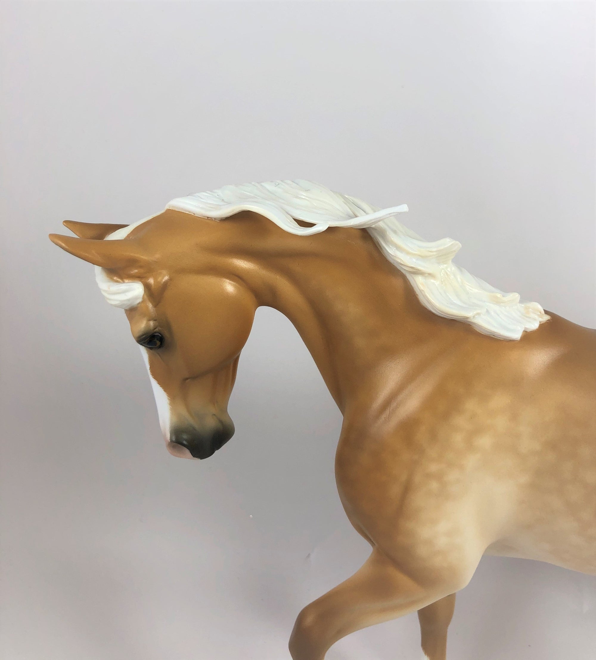 MAIZE DAZE-OOAK DAPPLE PALOMINO TB BY SHERYL LEISURE LHS 19