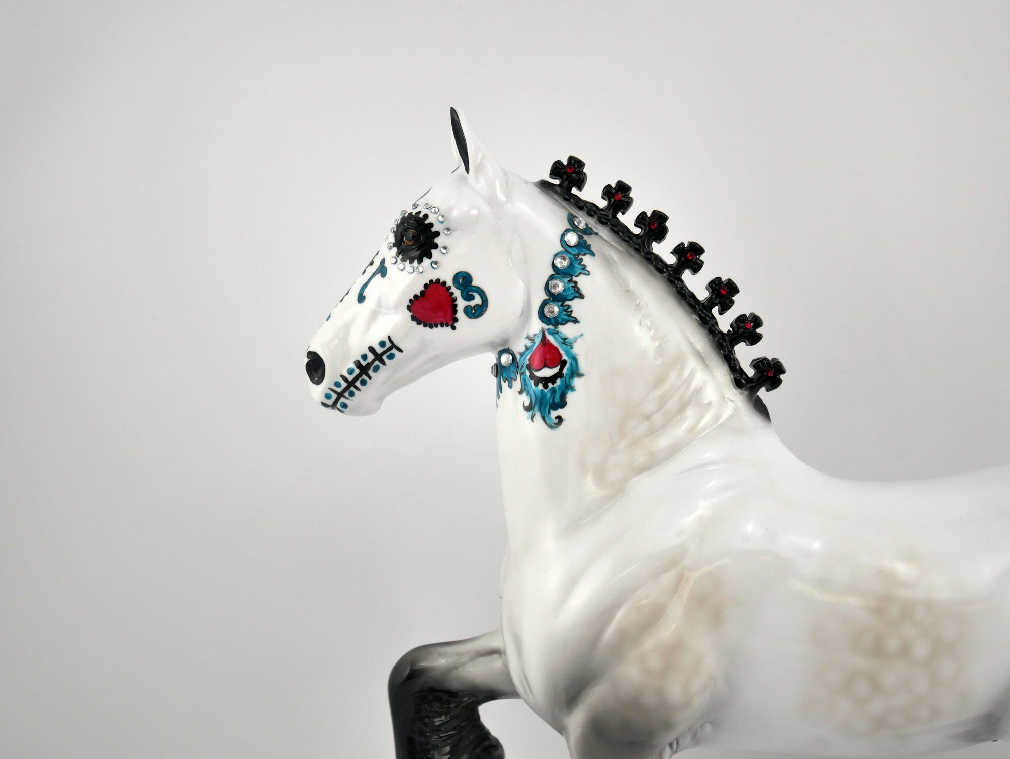 MAXIMILIANO-OOAK DECORATOR SUGAR SKULL BY DAWN QUICK MM2020