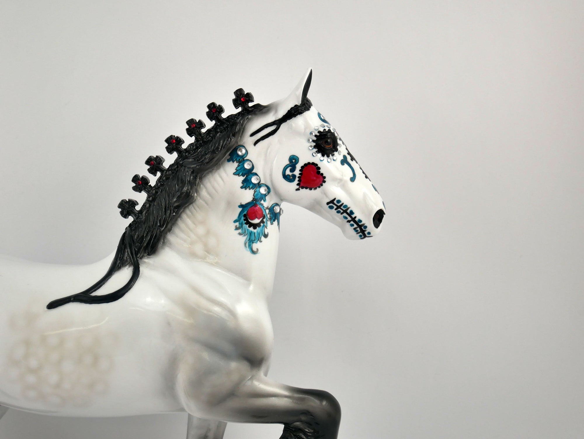 MAXIMILIANO-OOAK DECORATOR SUGAR SKULL BY DAWN QUICK MM2020