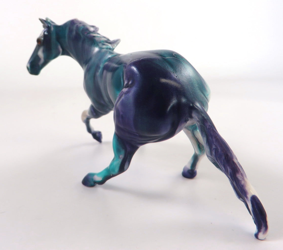 MAXIMUM BLUE-PURPLE CUTTER CHIP -OOAK   DECORATOR CUTTER CHIP BY KAYLA WESSE WHS19