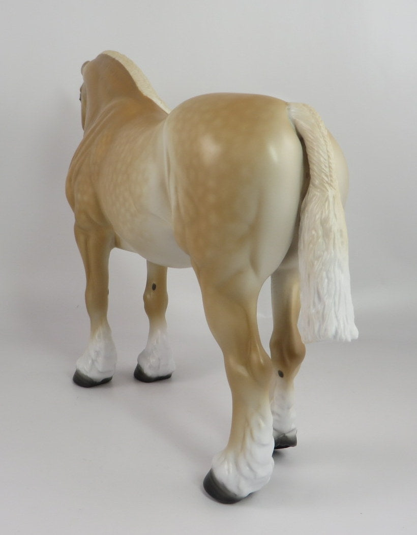 MIRACLE -OOAK BLONDE SORREL HEAVY DRAFT BY SHERYL LEISURE WHS19