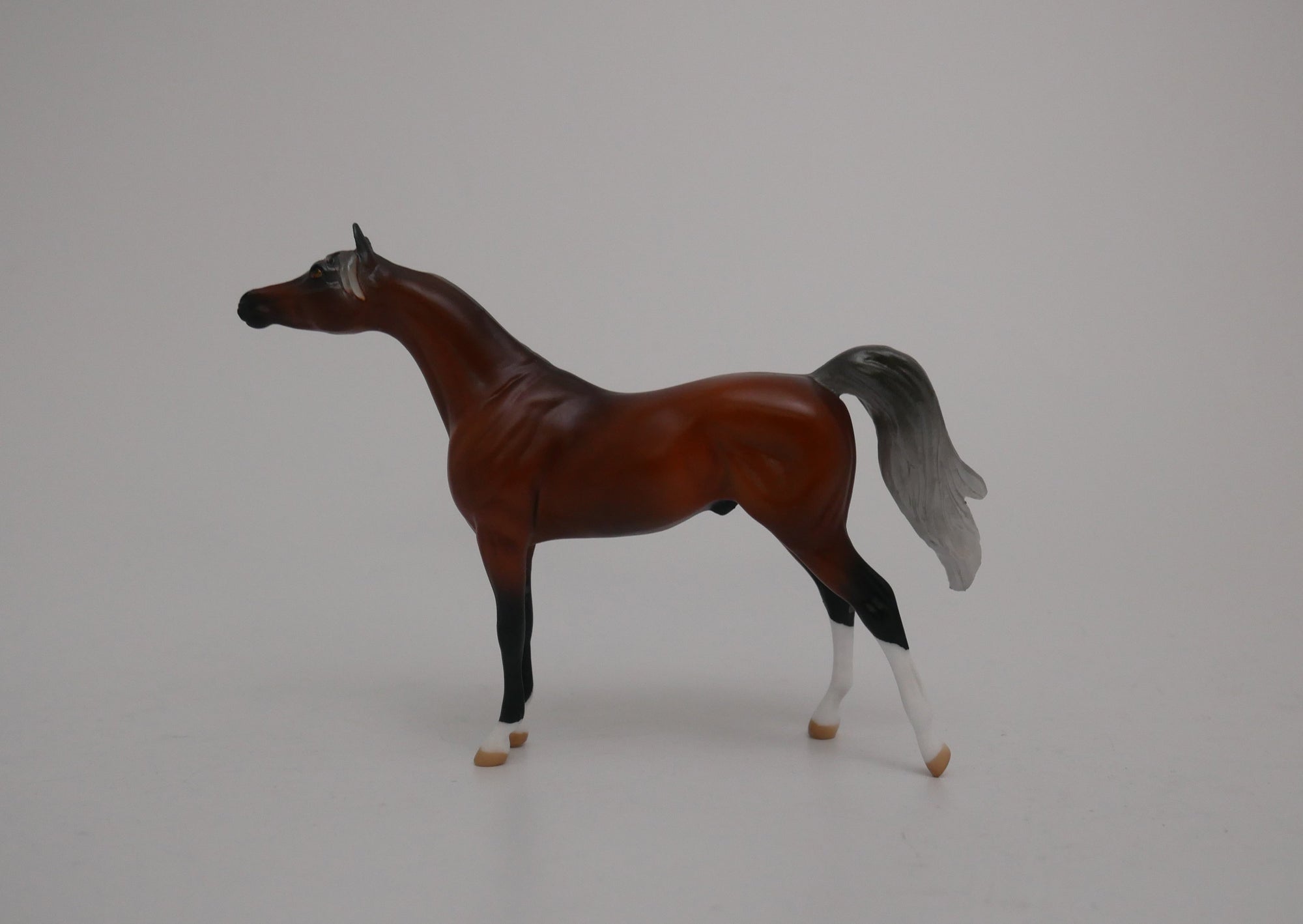STAR-LE-6 LIVER CHESTNUT ARABIAN CHIP MODEL HORSE 6/30/20