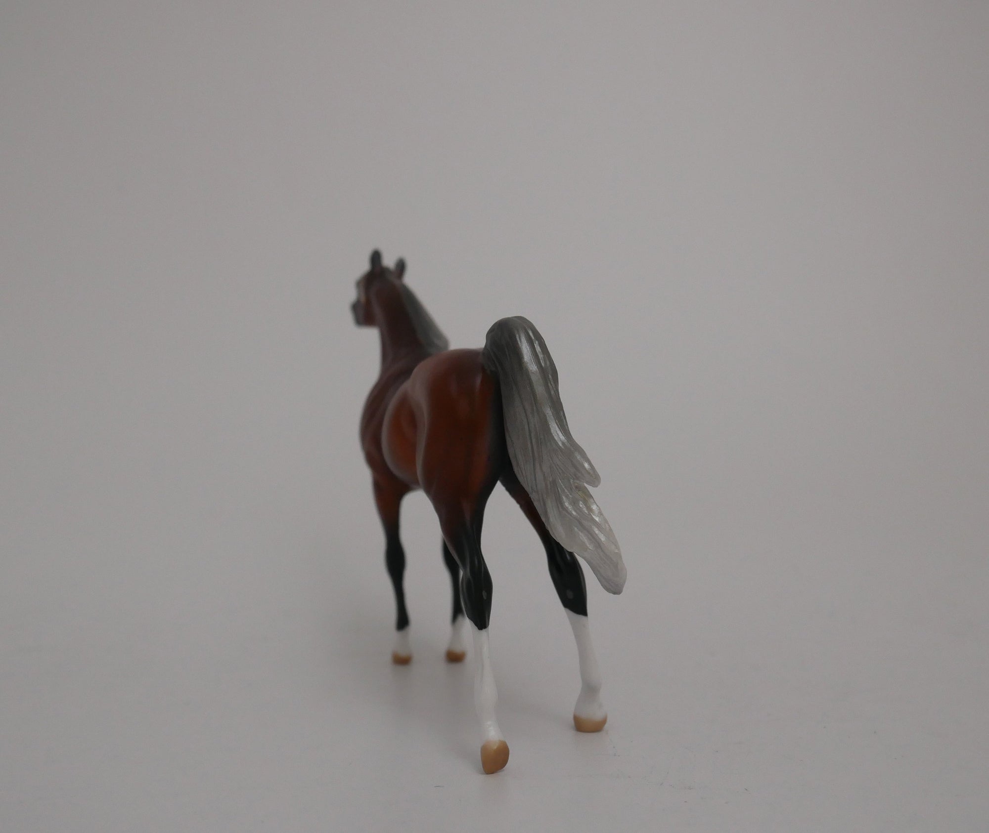 STAR-LE-6 LIVER CHESTNUT ARABIAN CHIP MODEL HORSE 6/30/20