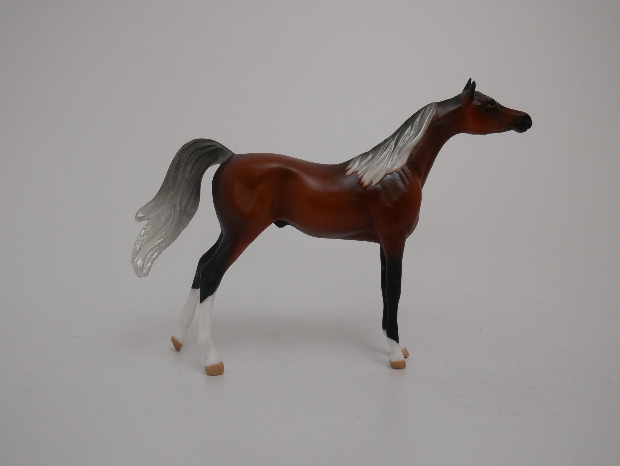 STAR-LE-6 LIVER CHESTNUT ARABIAN CHIP MODEL HORSE 6/30/20