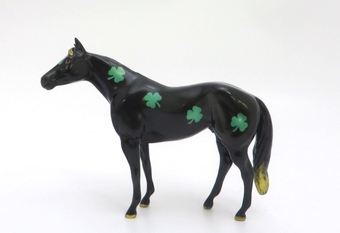 MOR - OOAK IRISH DECORATOR WITH SHAMROCKS STOCK HORSE CHIP BY JAS FANNING 3/6/20