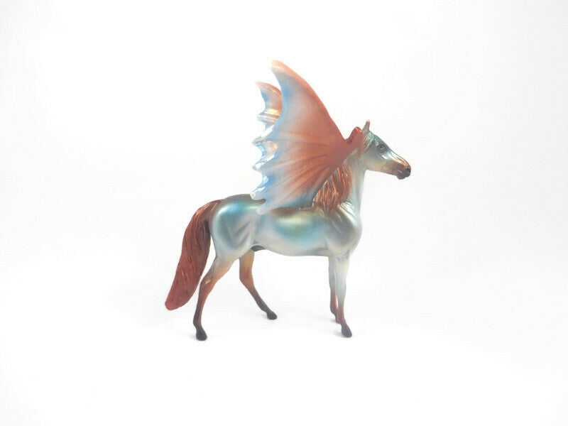 WITCHFUL THINKING -OOAK HALLOWEEN DECORATOR MORGAN BAT CHIP MODEL HORSE BY MISSY FOX MM 19