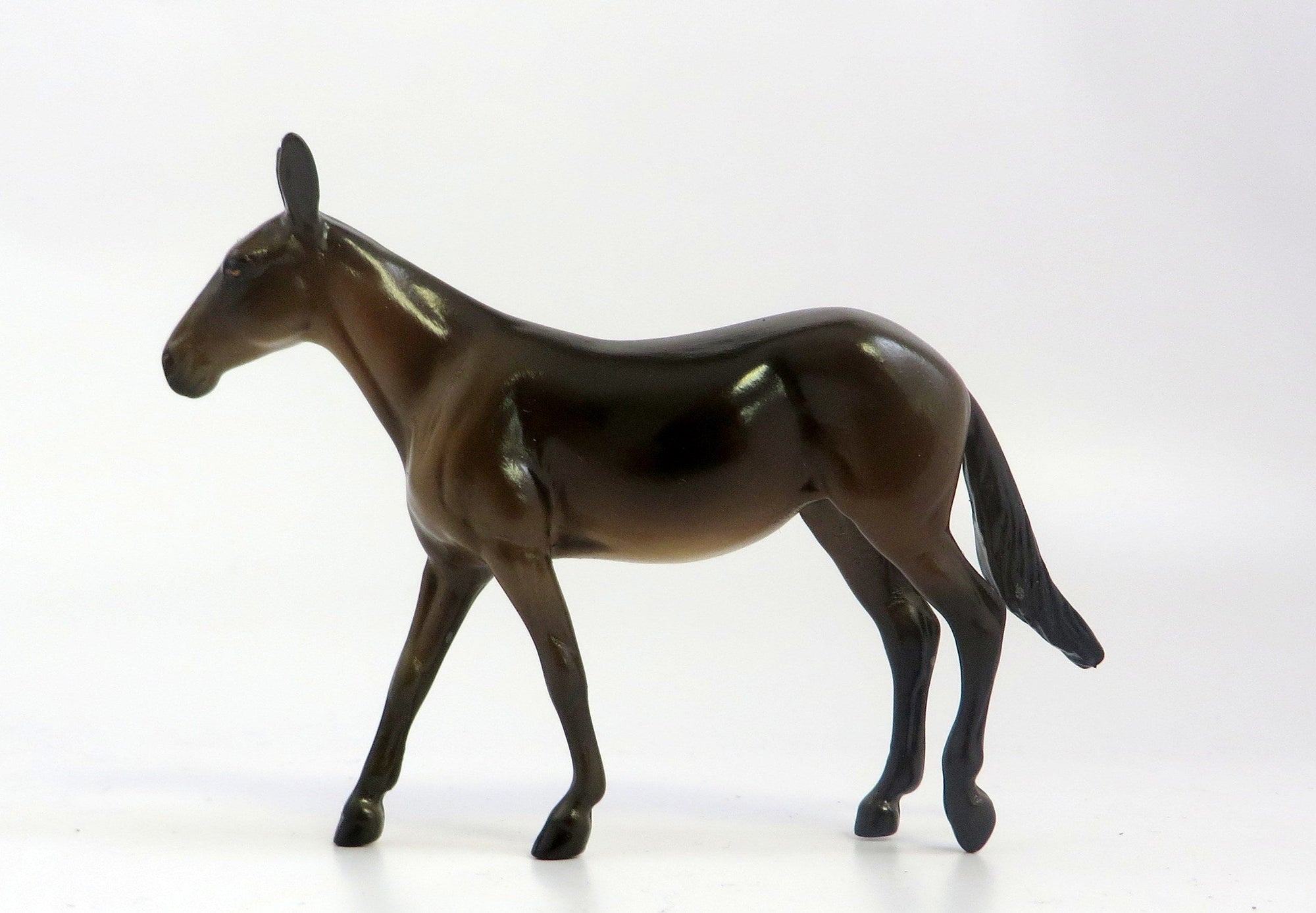 MOUSE-OOAK BROWN MULE CHIP MODEL HORSE EQ 2019