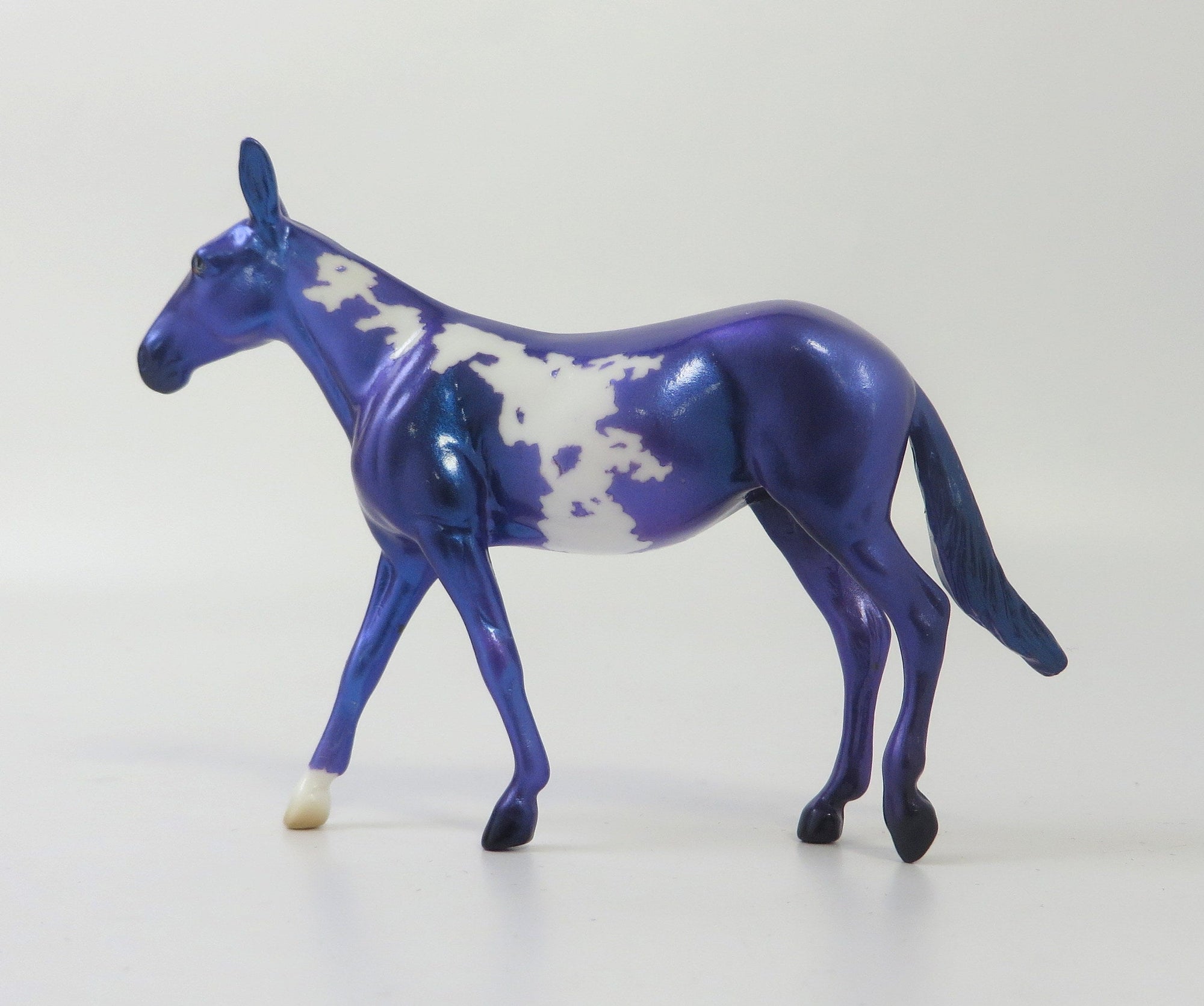 MULE AMETHYST CHIP MODEL HORSE EQ 19