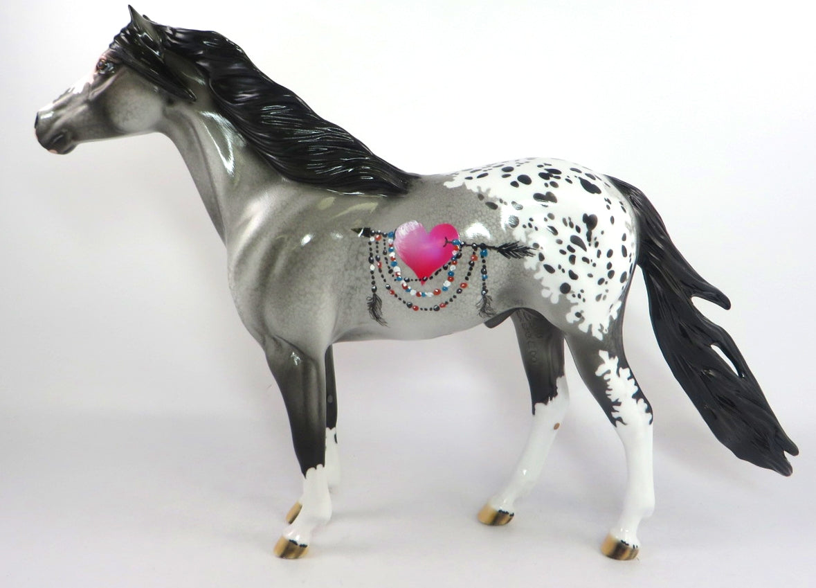 MUSTANG LOVE-OOAK DECORATOR MODEL HORSE 2/14/20