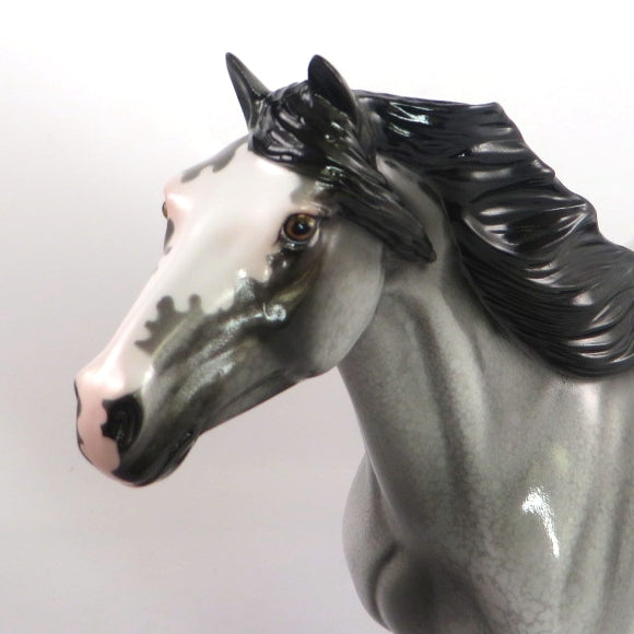 MUSTANG LOVE-OOAK DECORATOR MODEL HORSE 2/14/20