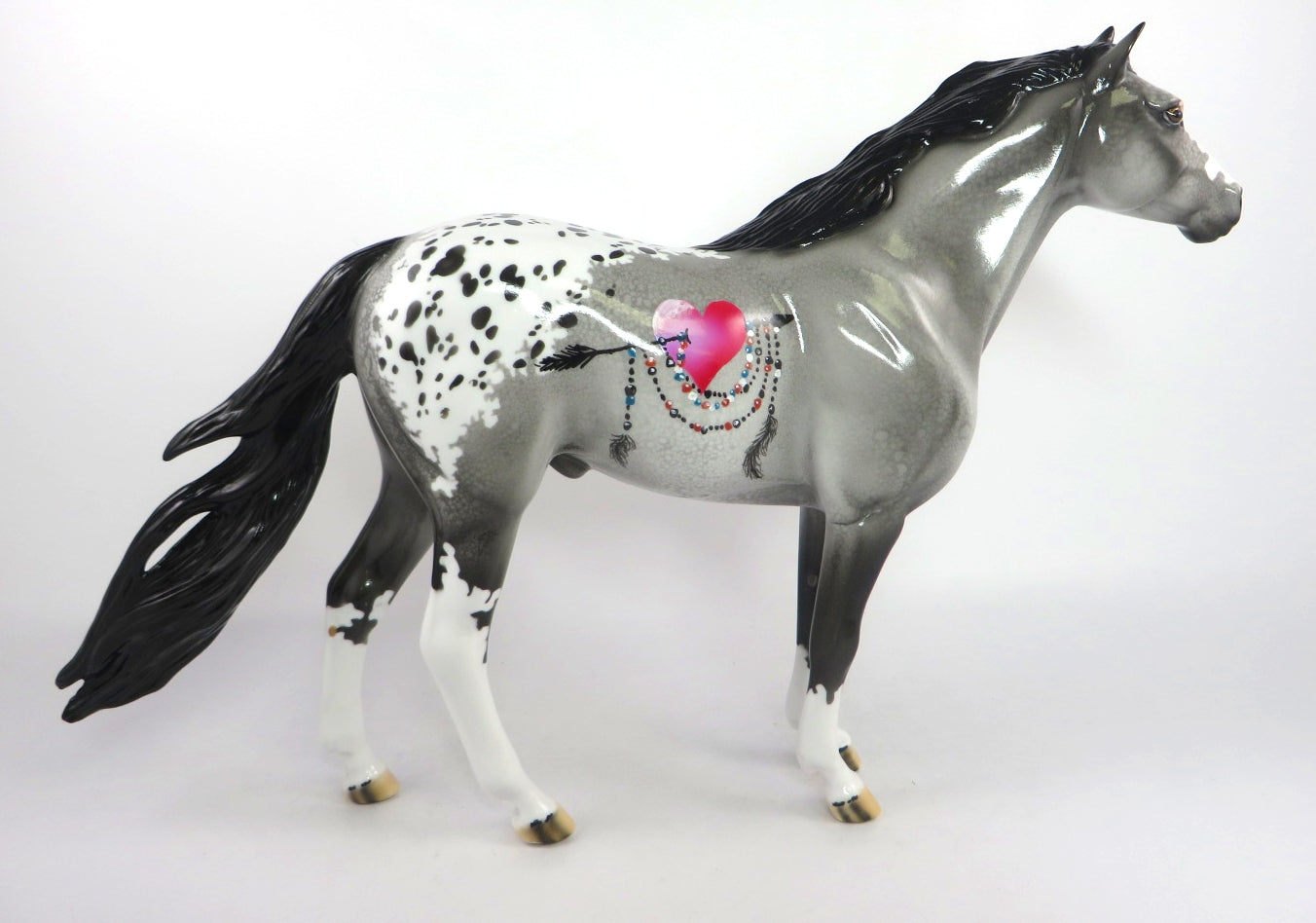 MUSTANG LOVE-OOAK DECORATOR MODEL HORSE 2/14/20